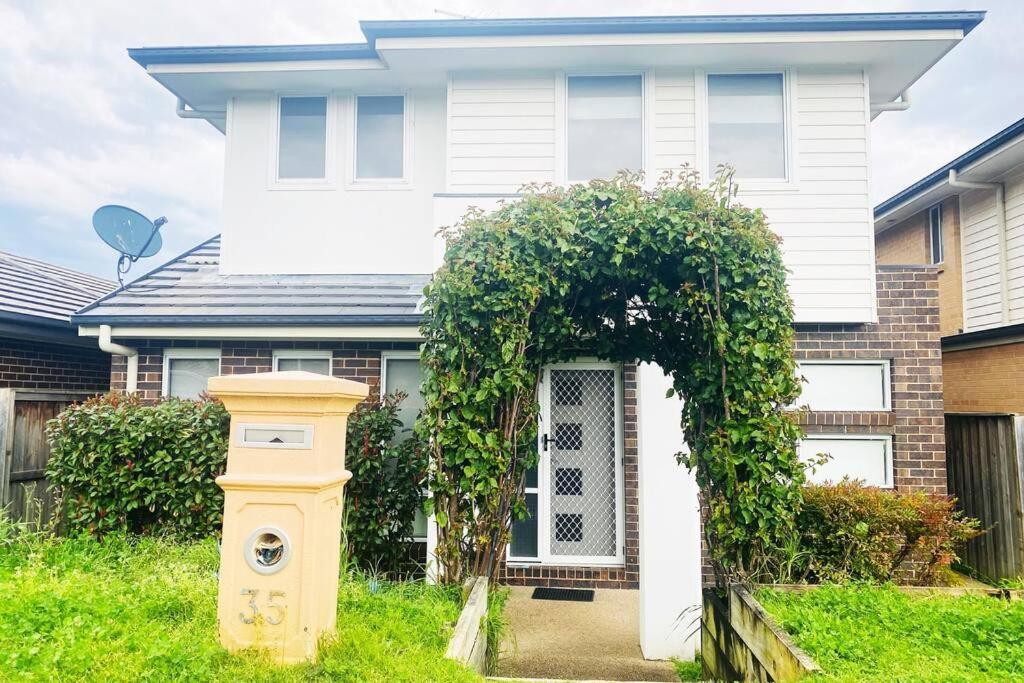 Kellyville 5Br Near Park And Shopping Mall Extérieur photo